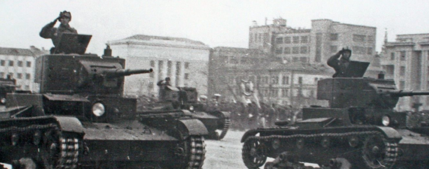 Парад в Куйбышеве 7 ноября 1941 1190Х400